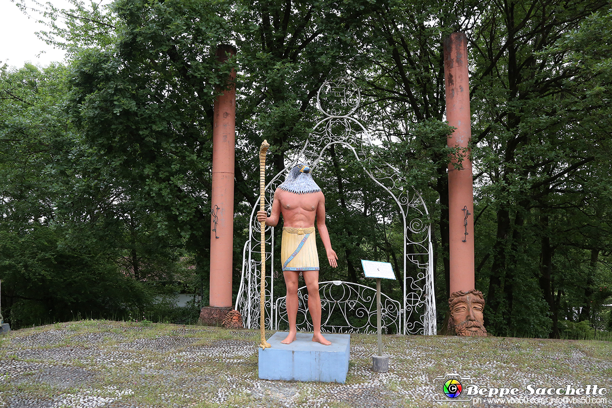 VBS_1694 - Damanhur. I templi dell'Umanità.jpg